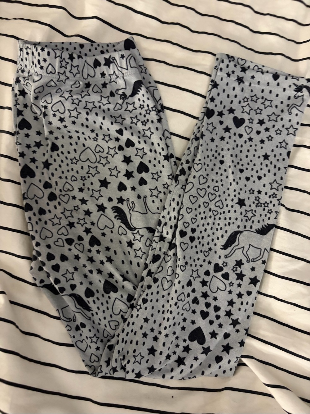 Girls' Gray and Black Unicorn Print Stretch Leggings